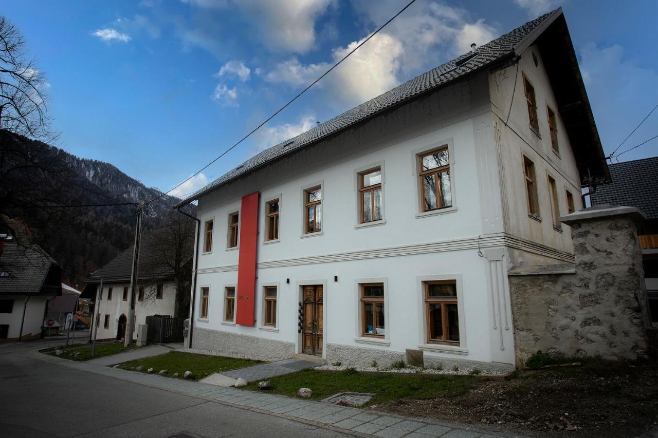 Boutique B&B Pr' Gavedarjo Kranjska Gora Eksteriør billede